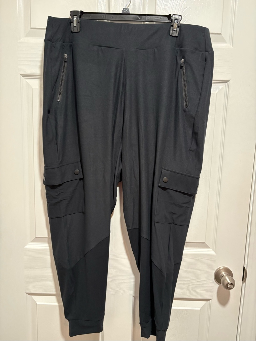 Phoenix Active Black Bergen Utility Jogger Size 2X NWT - Picture 2 of 14